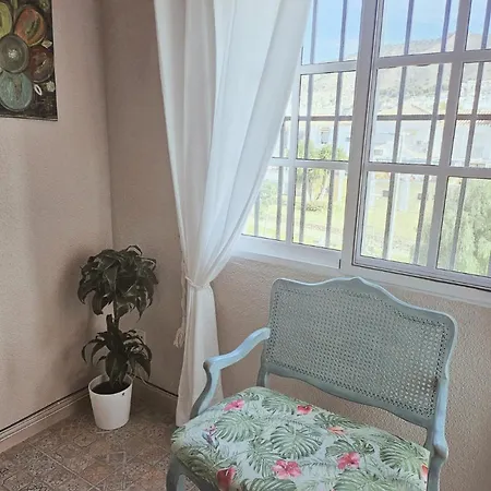En Apartment *